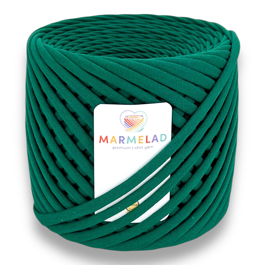 T-Shirt Yarn 9-11 mm 65 m Pine Green color